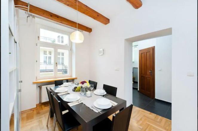 Urban Nest Apartments- Old Town Stradomska 9 Cracovie Extérieur photo